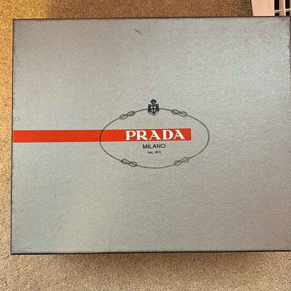 PRADA VELVET PLATFORM RUNNERS - Picture 3 of 8